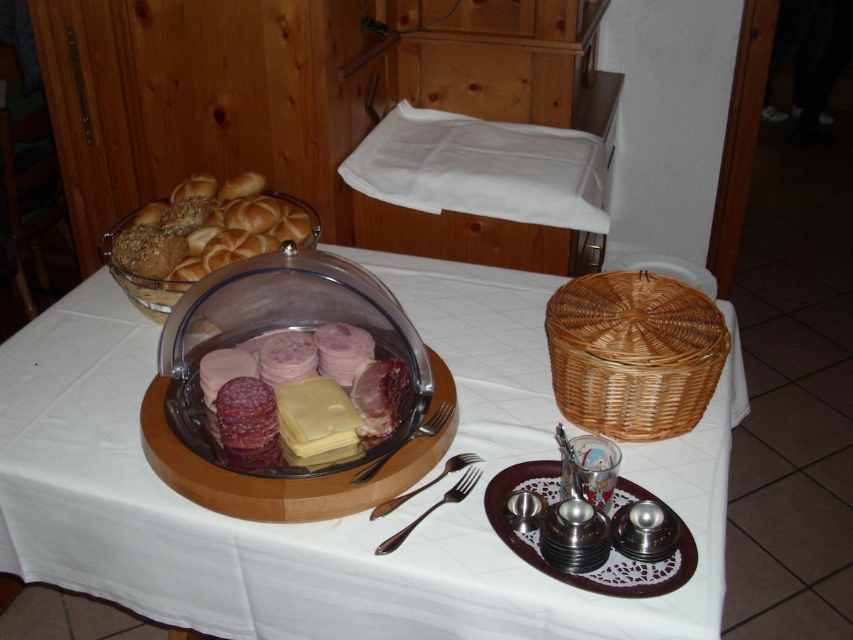Gasthof Zur Frohen Einkehr Reichardsroth Exterior foto